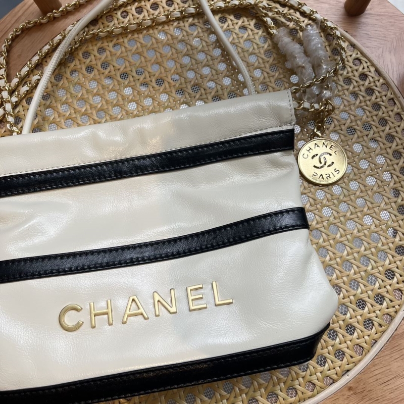 Chanel Hobo 22 Bags